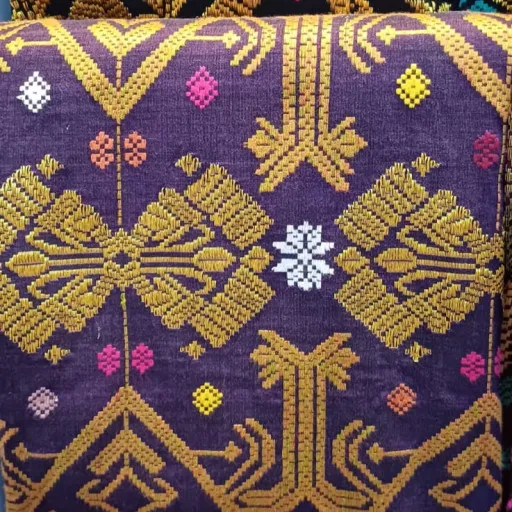Kain songket tenun Bali