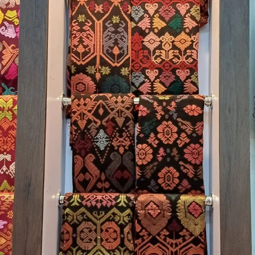 Kain songket bordir