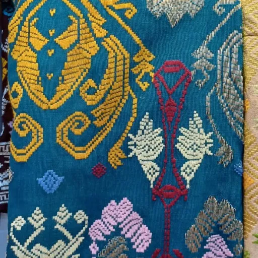 Kain songket tenun Bali