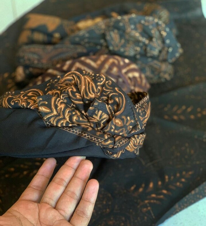 udeng jadi batik