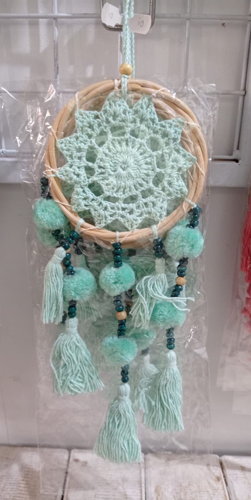 'Dream Cather Bulat ukuran 12 cm bahan benang warna hijau muda'