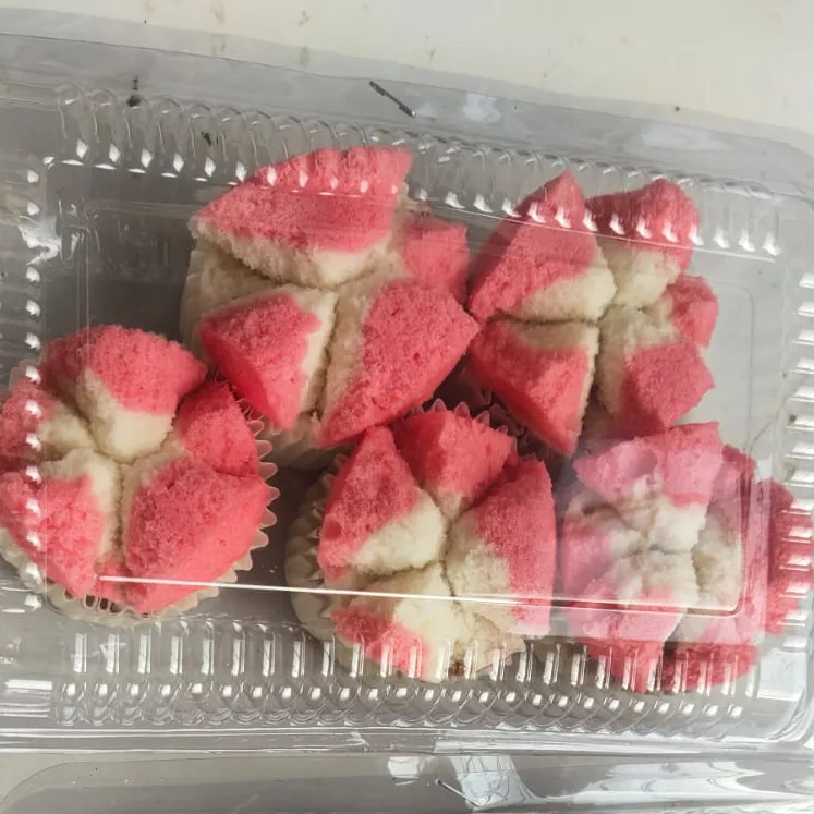 'Bolu Kukus Merah'